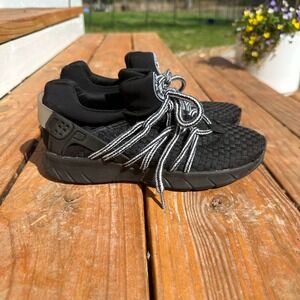Bernie Mev Woven Sneakers Black Elastic Lace Up Comfort Shoes Womens Size 36